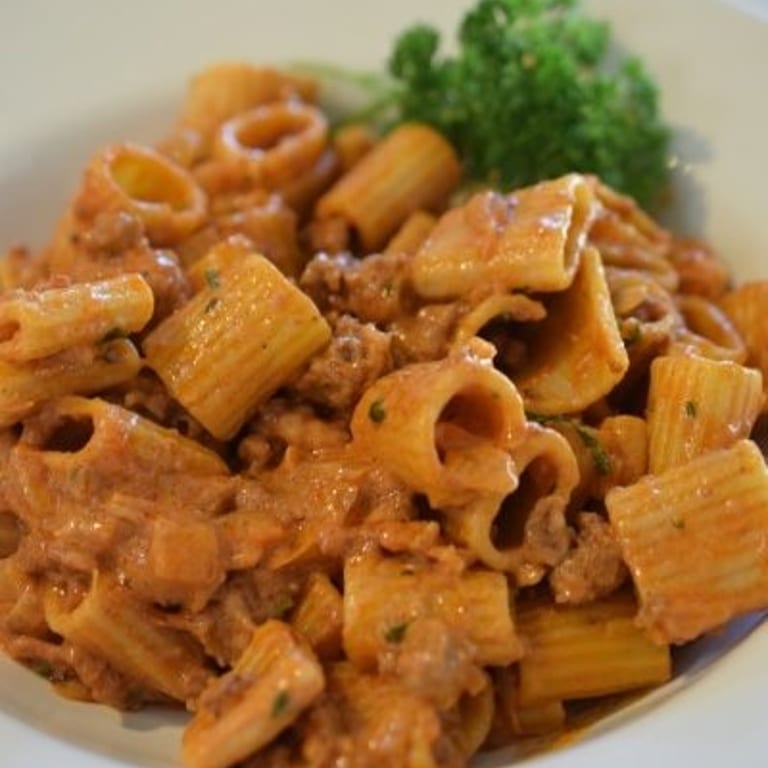Savor Our Lunch Offerings